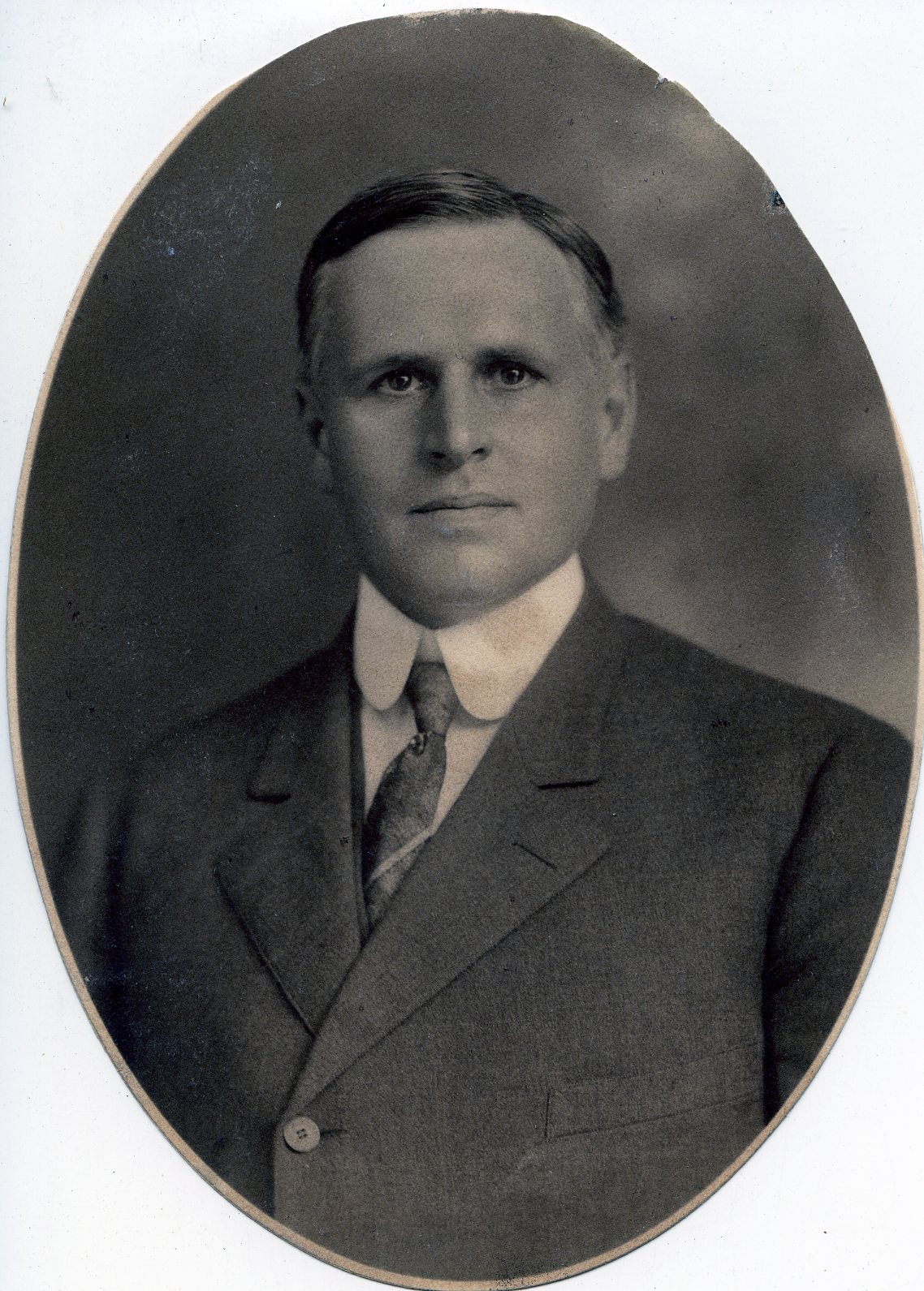 Member portrait of Elliot H. Goodwin